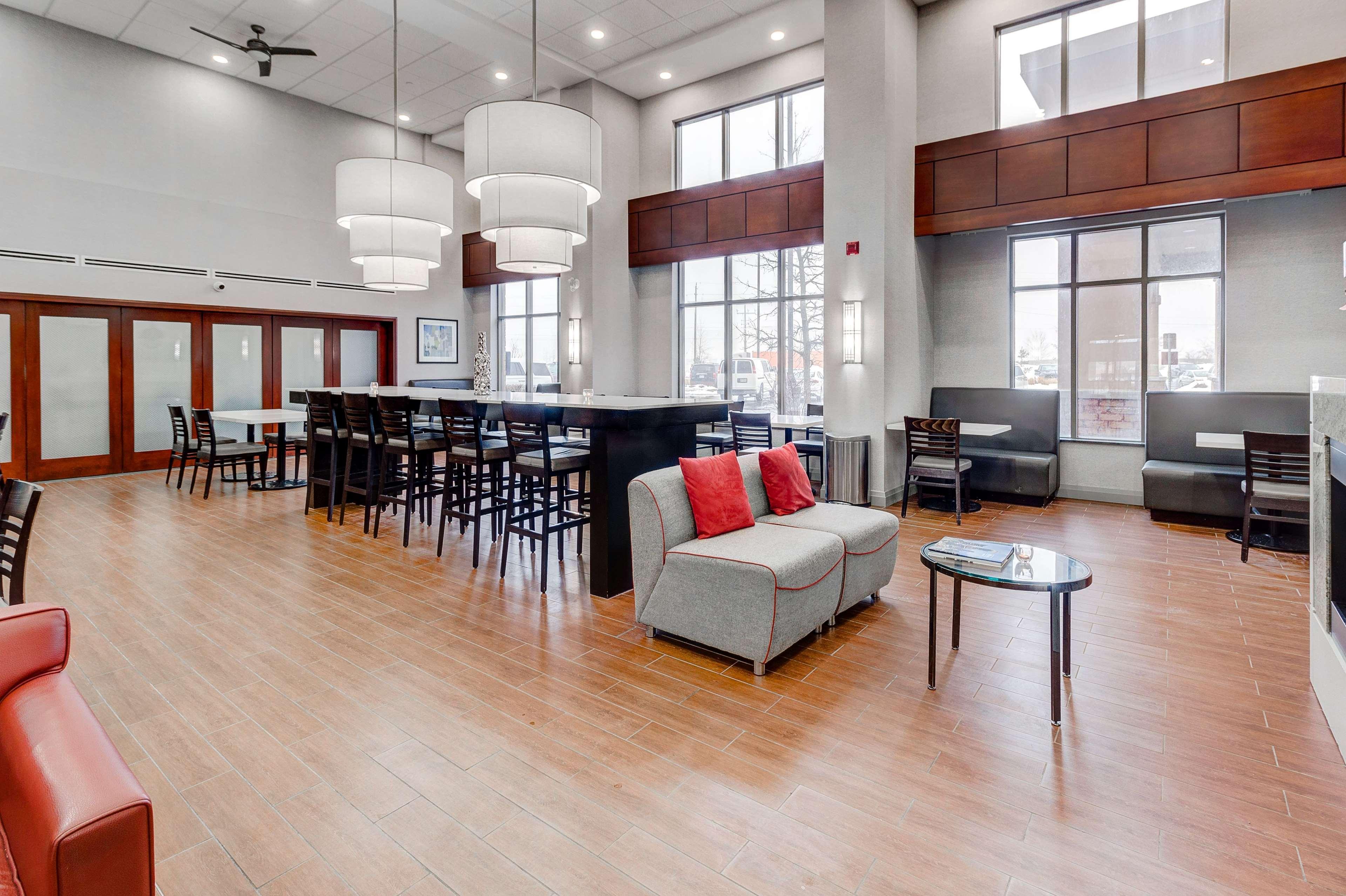 Hampton Inn & Suites By Hilton Brantford Eksteriør bilde