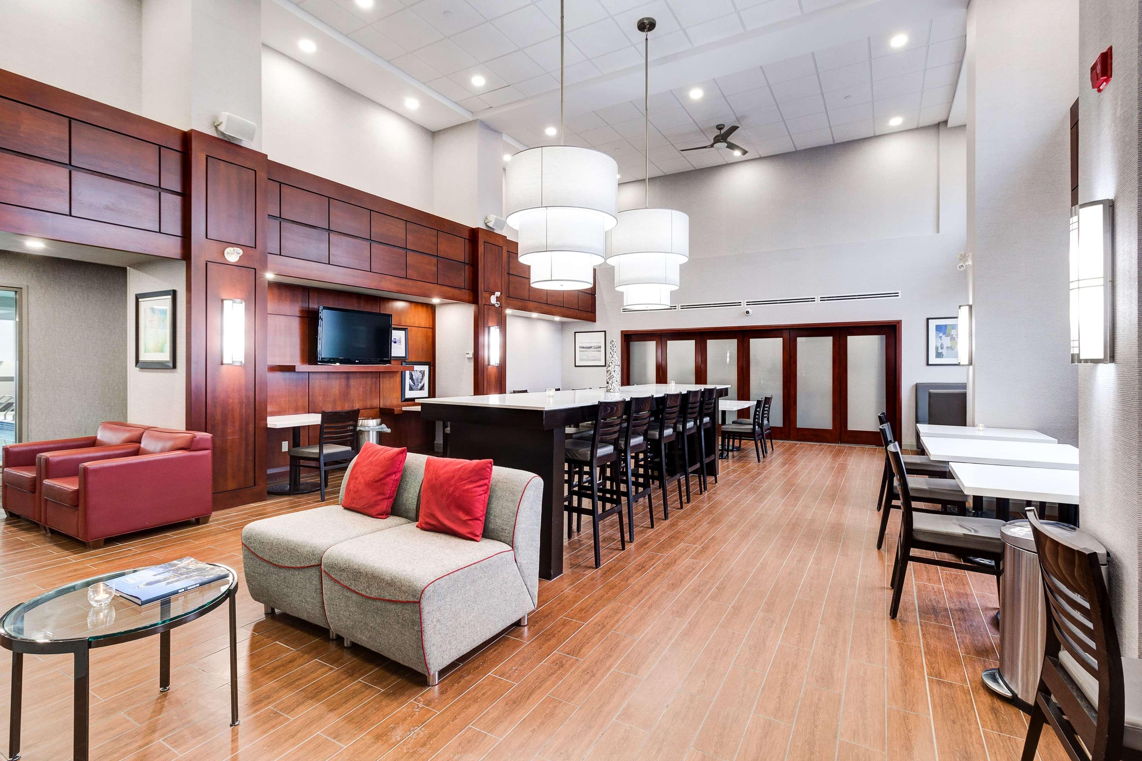 Hampton Inn & Suites By Hilton Brantford Eksteriør bilde