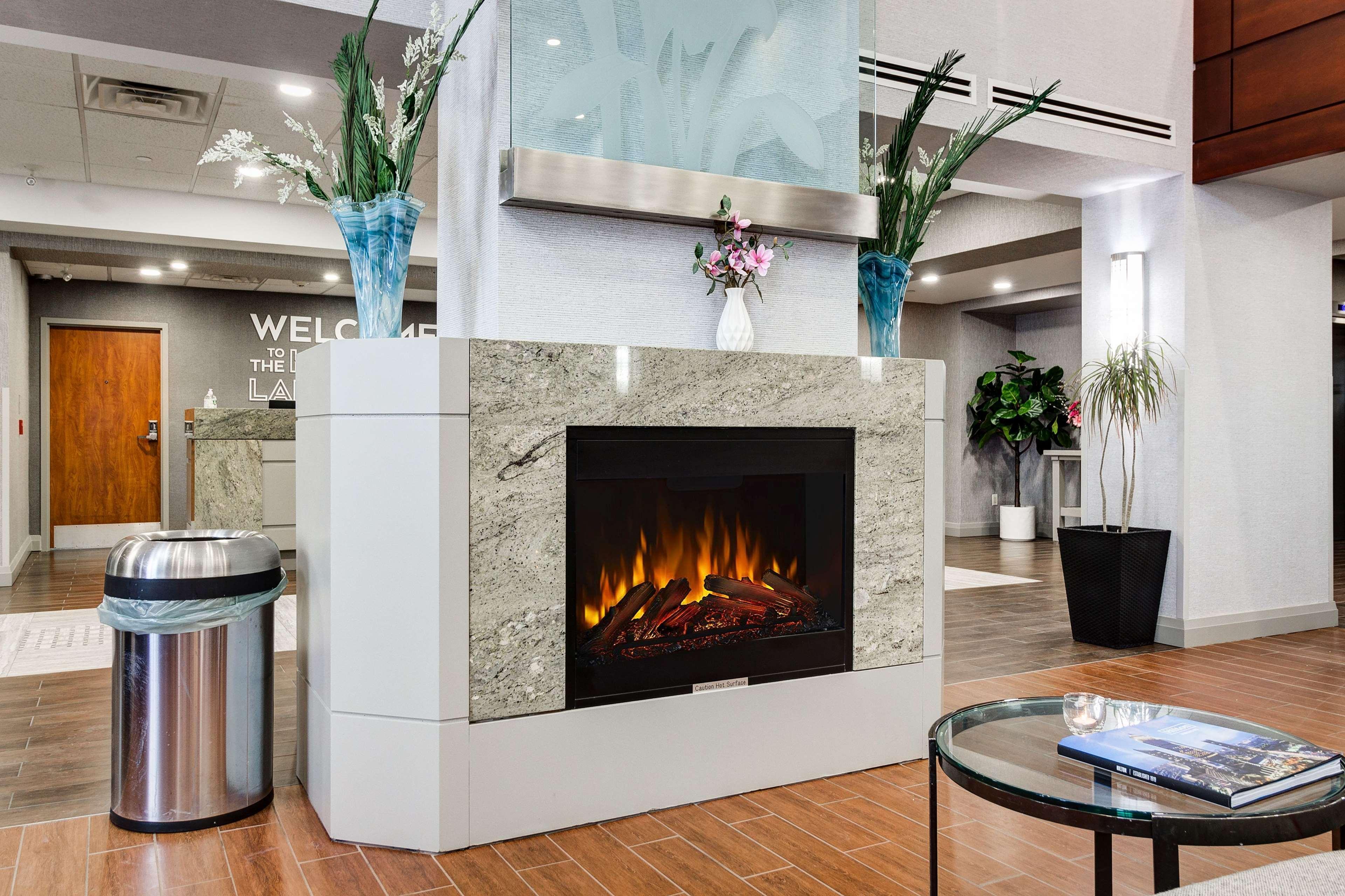 Hampton Inn & Suites By Hilton Brantford Eksteriør bilde