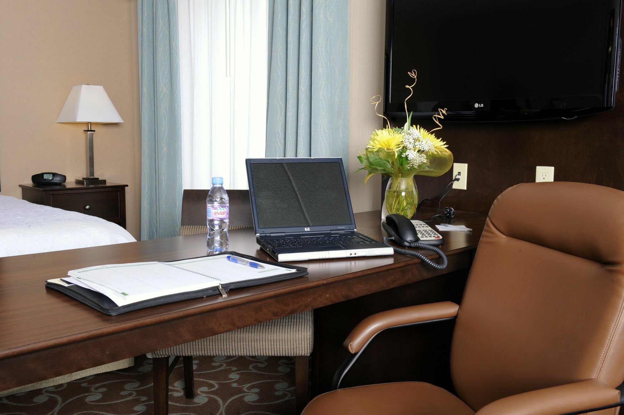 Hampton Inn & Suites By Hilton Brantford Eksteriør bilde